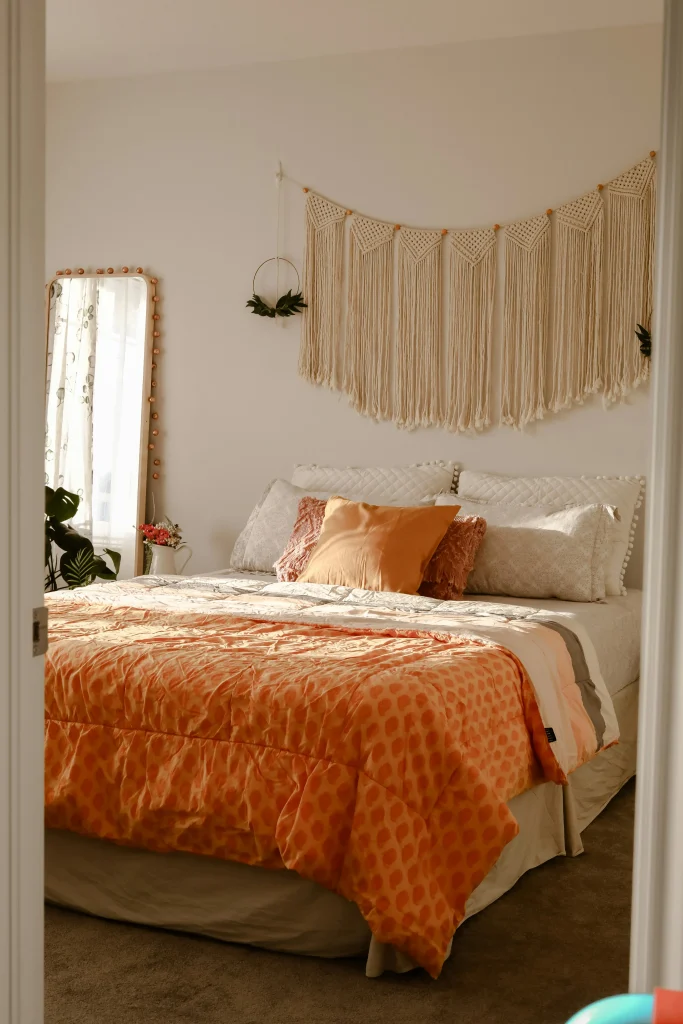 Modern Bohemian Bedroom Ideas on a Budget: Create a Cozy Boho Retreat ...